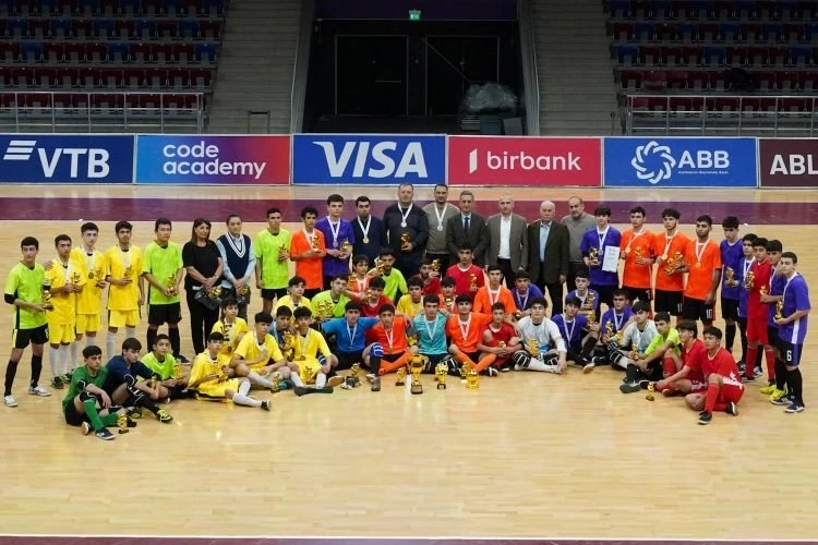 Beynəlxalq Əlillər Gününə həsr edilmiş futzal turnirinin qalibi Azəri komandası oldu