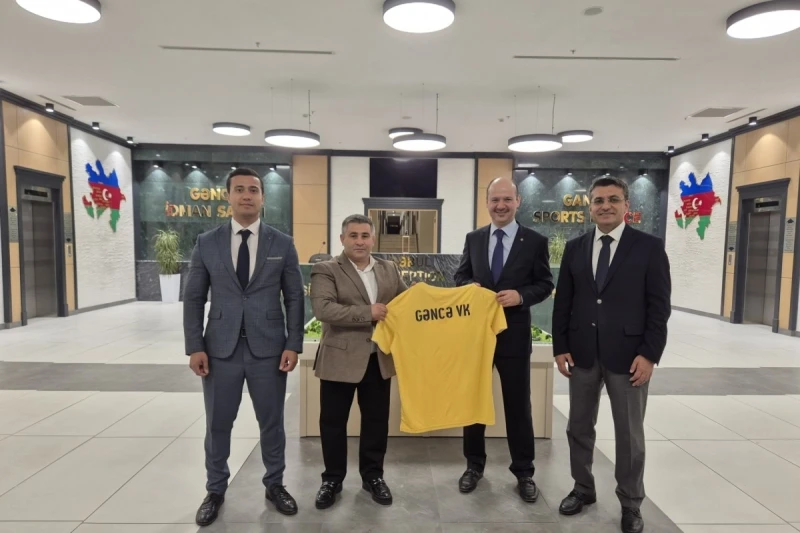 Manuchehr Khojizadeh received a gift of the Ganja volleyball club's uniform