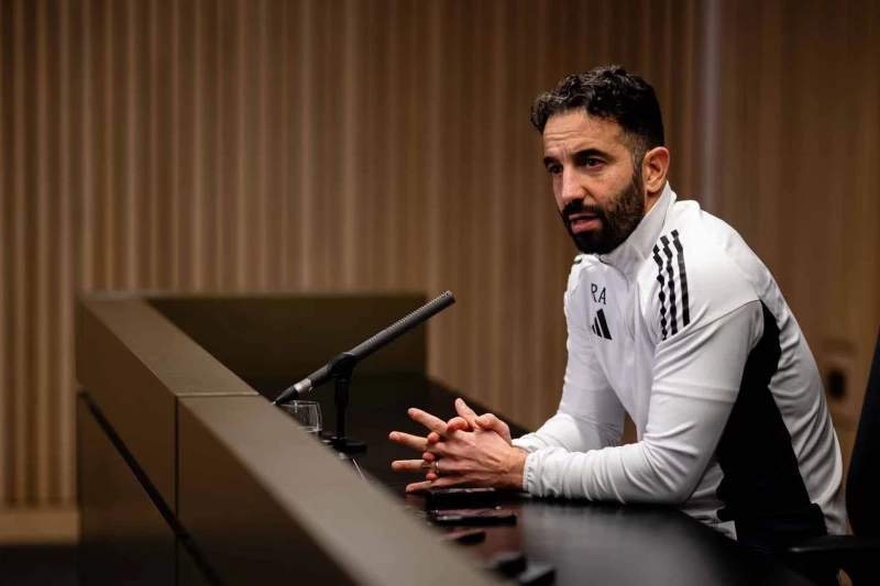 Ruben Amorim Free Mainoo köynəyi məsələsinə aydınlıq gətirdi: Kobbi ilə əlaqəsi yoxdur