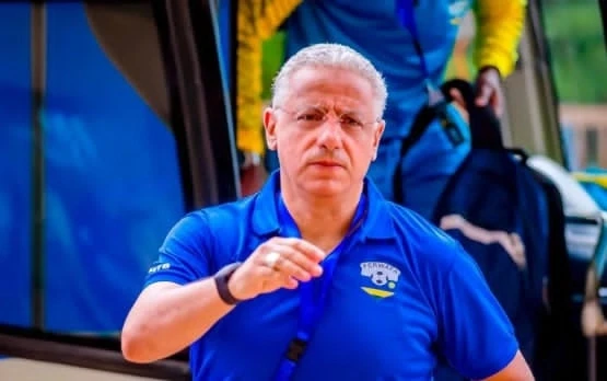 Adel Amruş Ruanda millisinin baş məşqçisi vəzifəsindən azad edildi