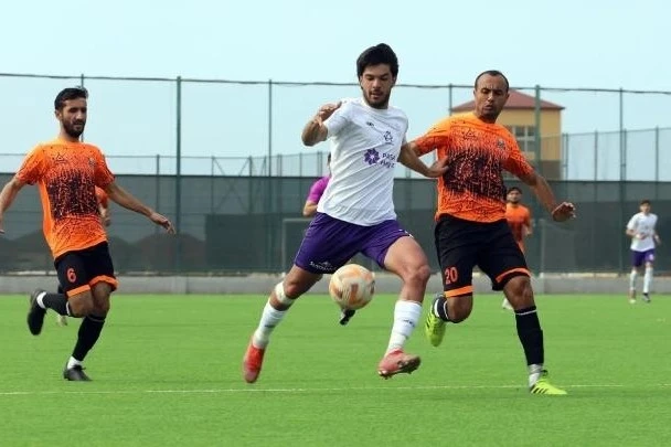 Sumqayıt ve İmişli'nin hazırlık maçı golsüz sona erdi