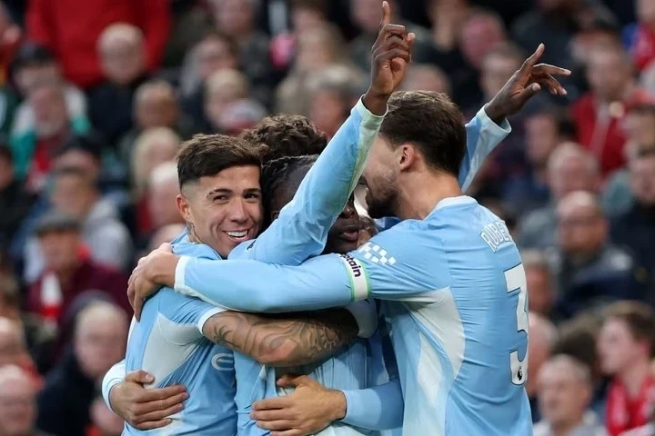 Manchester City 3-0 Liverpool, Crystal Palace 3-1 Nottingham Forest – nəticələr + video
