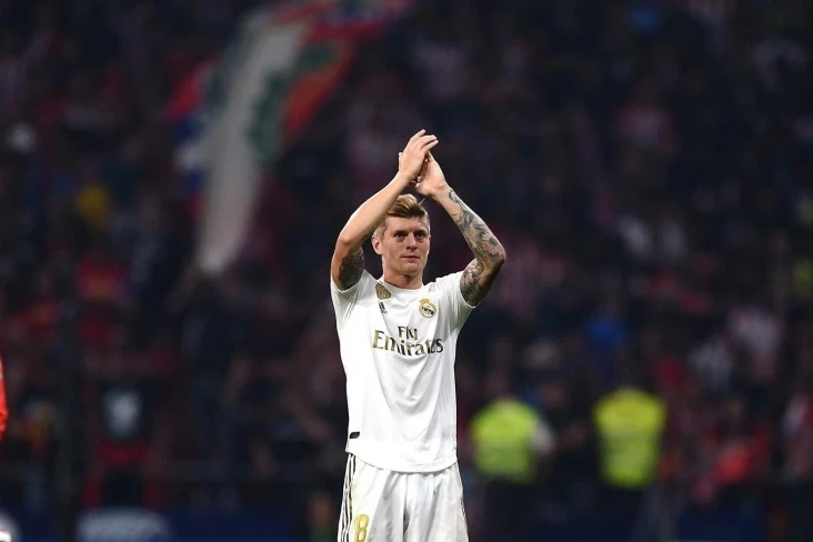 Kroos karyerasını bərpa edəcəyi ilə bağlı yayılan xəbərlərə cavab verib