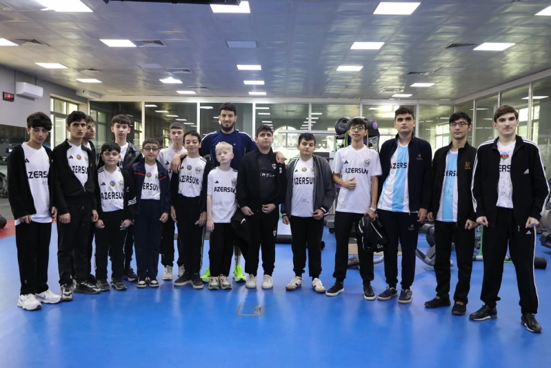 Bakü 5 Numaralı Yatılı Okulu Öğrencileri Karabağ FK'nın Misafiri Oldu: Toplantıdan Fotoğraflar