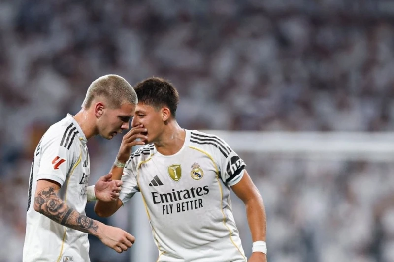 Real Madrid Güler və Mastantuononun inkişafından narazıdır