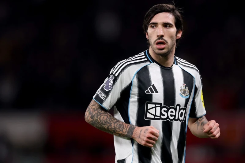 Bruno Fernandes supports Sandro Tonali's transfer to Manchester United