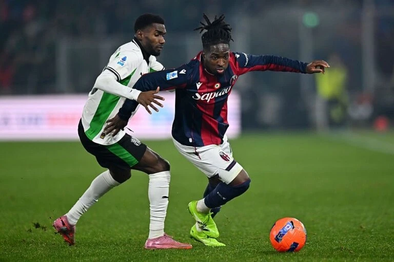 A Seriyası: Bolonya erkən qolla qələbə qazandı, Kalyari darmadağın oldu, Genoa səfərdə Veronanı məğlub etdi