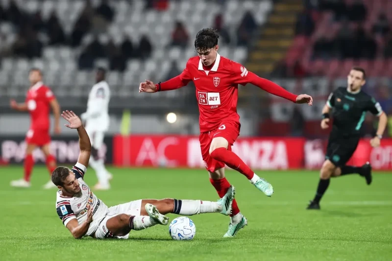 Monza 4-0 ilə Kalya'yı məğlub edərək məğlubiyyətsiz seriyasını dayandırdı