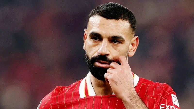 Muhammed Salah sakatlık nedeniyle Liverpooldan ayrıldı