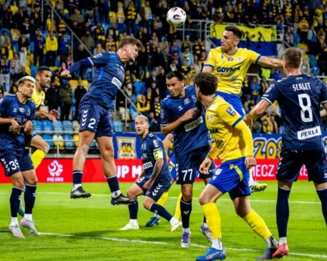 Renat Dadashov will miss Motor's match against Zaglebie due to suspension