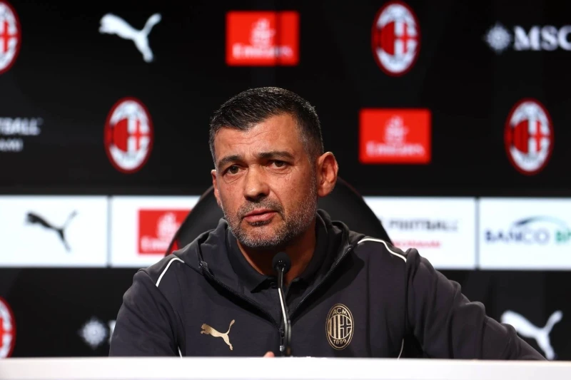"Milan" Serjio Konseysao ilə yollarını ayıracaq