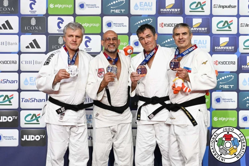 Azerbaijani judokas win medals at the World Veteran Championships: Miraliyev gold, Asgarov bronze