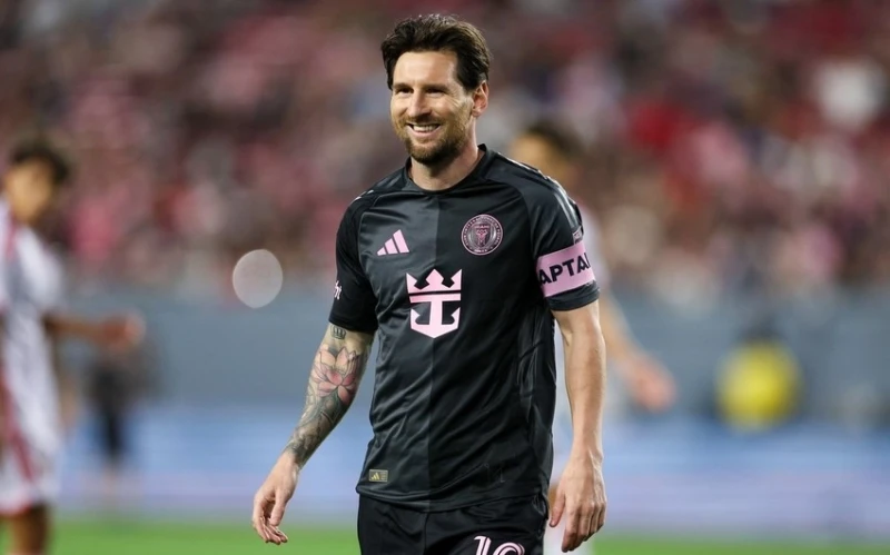 Əl-Əhli klubu Lionel Messini transfer etmək üçün danışıqlara başlayıb