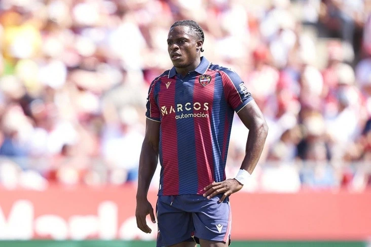 Real Madrid joins the battle for Barcelona's transfer target Real Madrid joins the battle for Barcelona's transfer target