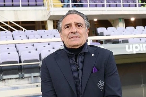 Çezare Prandelli İtaliya yığmasına qayıdır