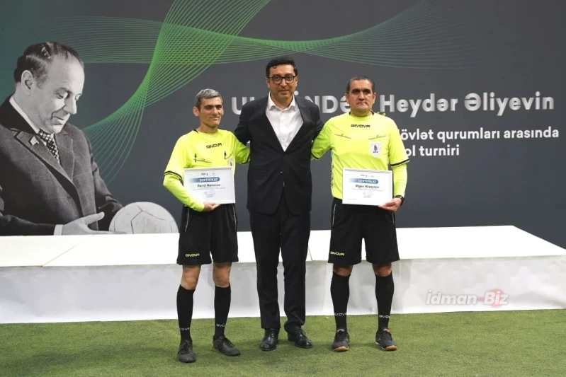 Fərid Qayıbov Ulu Öndər Heydər Əliyevin xatirəsinə həsr olunmuş minifutbol turnirinin finalı haqqında fikirlərini bölüşdü