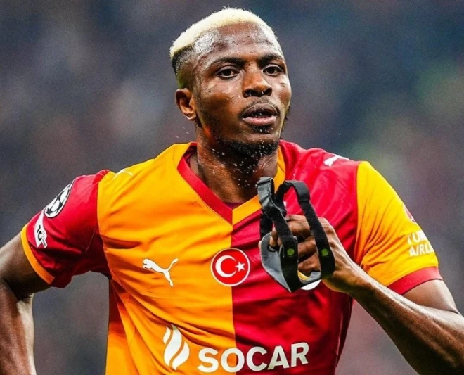 Viktor Osimhen Realın transfer hədəfində