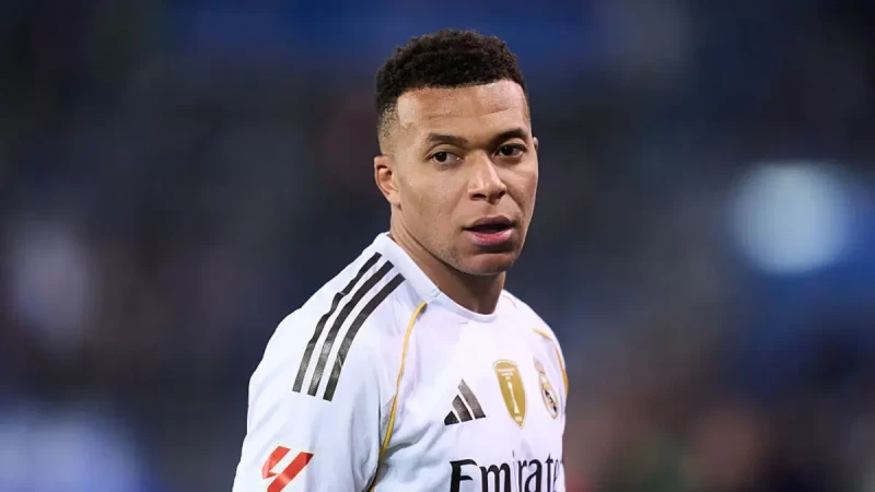 Mbappe Barselona ilə matç üçün Realın heyətinə daxil edilməyib