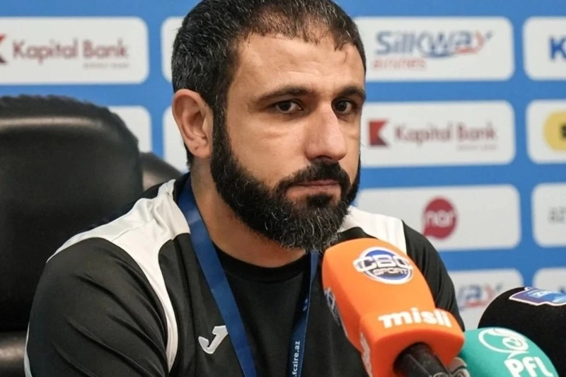 Rəşad Sadıqov: Üç qol vurduq və çox ox vacib qələbə qazandıq