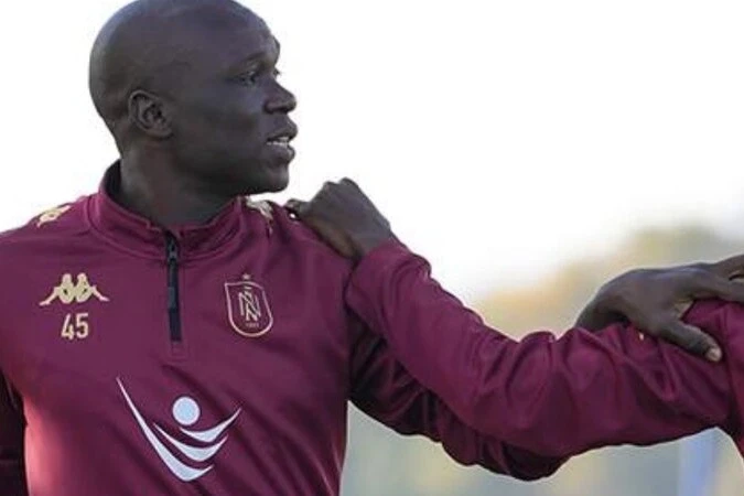 Vensan Abubakar Afrika Millətlər Kubokunda iştirak etməyəcək, Neftçidə qalır