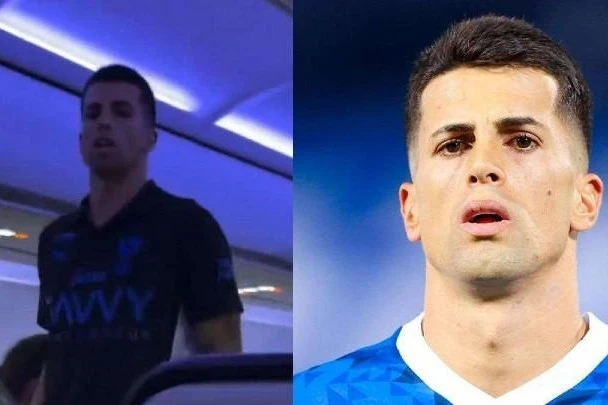 Joau Kanselu təyyarədə sərnişinlə mübahisə etdi - Video