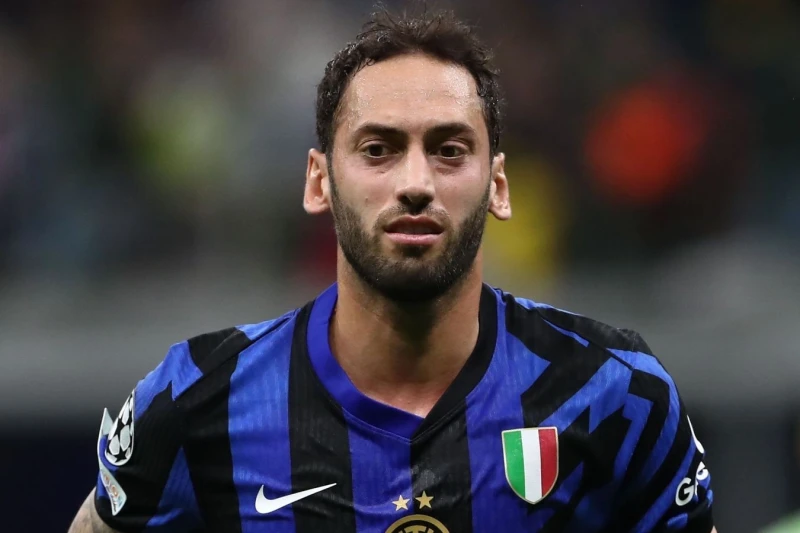 Fenerbahce Starts Negotiations with Inter for Hakan Çalhanoğlu Transfer: Italian Club Wants 25-30 Million Euros