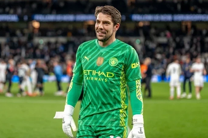 Nottingham Forest reaches agreement with Manchester City goalkeeper Stefan Ortega