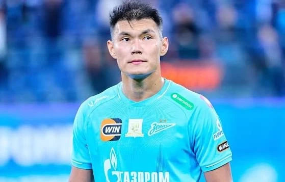 Zenit'in 26 yaşlı mərkəz müdafiəçısı Nuralı Alip Galatasaray'a keçə bilər