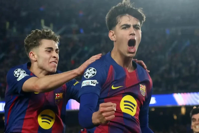 Chelsea, Barcelona gənc futbolçusu Mark Bernalın transferi üçün mübarizə aparır