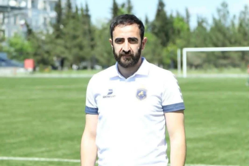 Xankəndi kapitanı Əziz Hüseynov: Çempionluq üçün bütün rəqiblərlə oyuna qələbə üçün çıxırıq