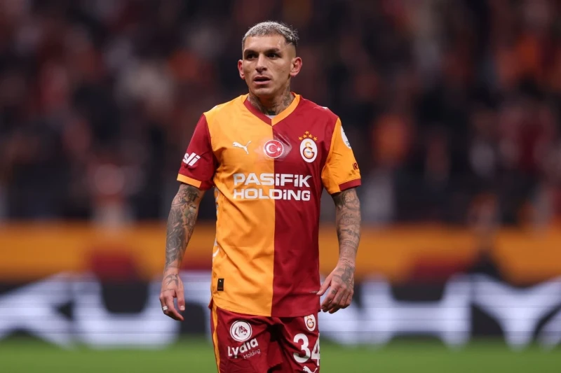 Lukas Torreyraya sevgilisi üstündə hücum edilib