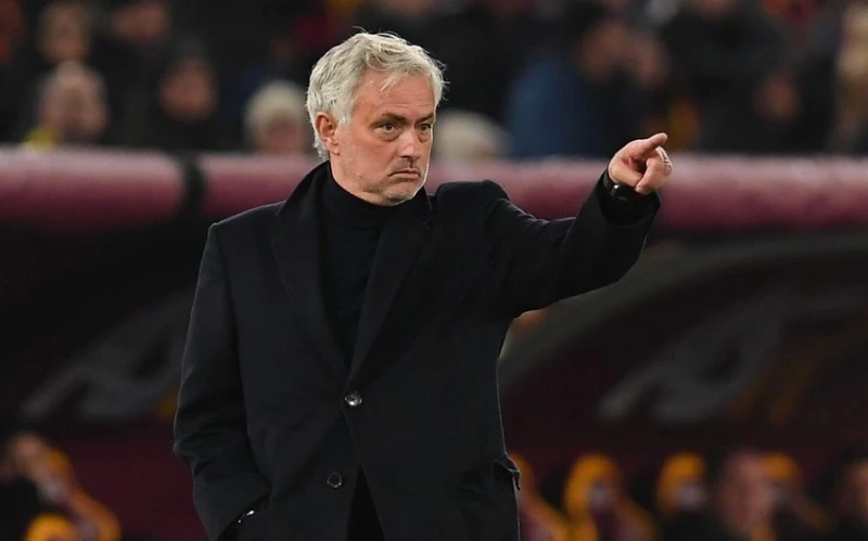 Joze Mourinyo əməliyyat üçün ölkə xaricinə yollanacaq