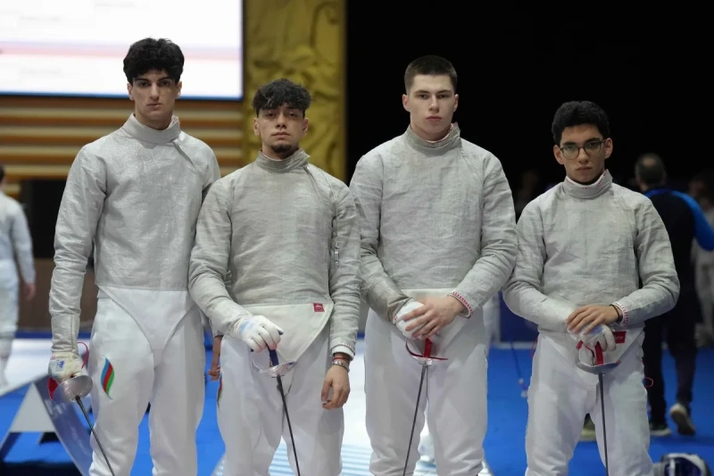 Azerbaijani fencers reach top eight at European Championship