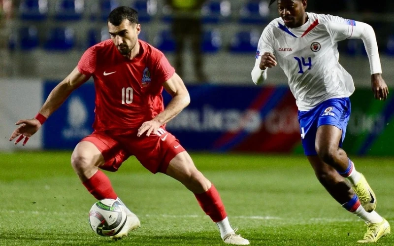 Mahir Emreli travels to Germany to sign a contract with Kaiserslautern