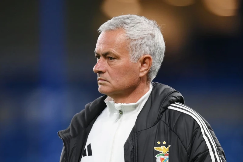 Mourinyonun Çempionlar Liqası Pley-offlarında Qələbəsiz Seriyası Davam Edir