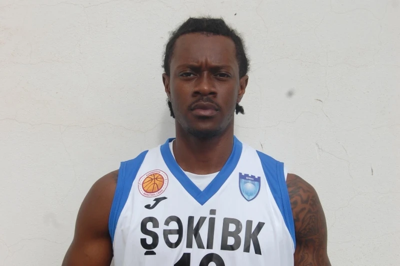 Aleks Caldwell yeniden Şekide!