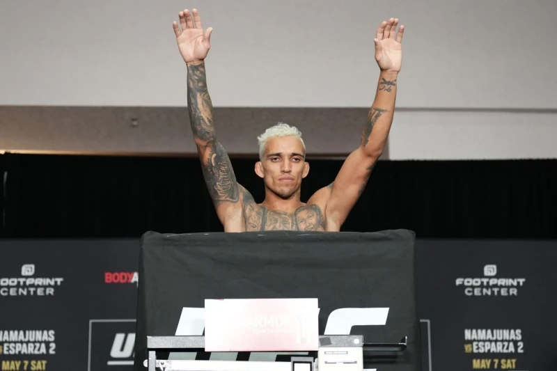 Charles Oliveira on Rafael Fiziev: Fiziev is a very tough opponent