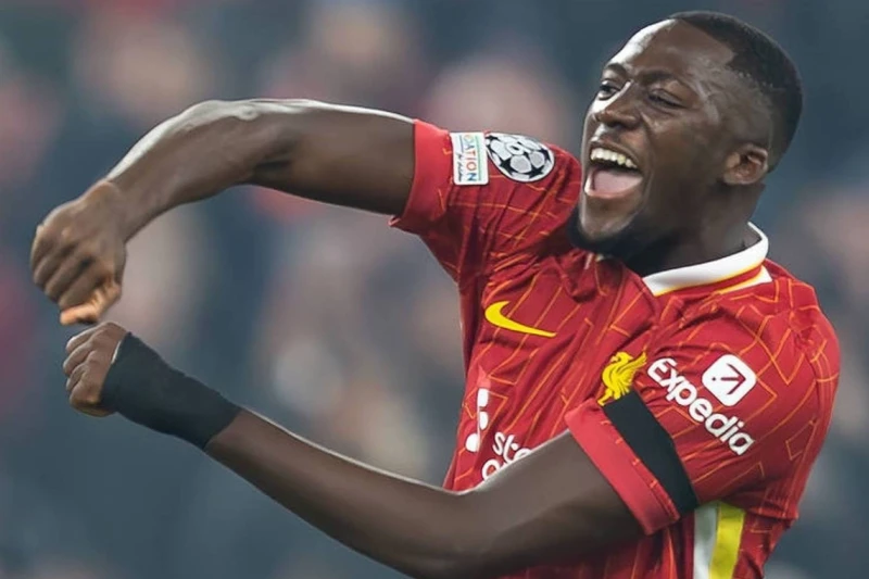 Liverpul İbrahima Konate ilə müqaviləni uzatmaq istəyir