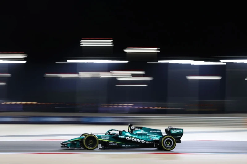 Aston Martin сталкивается с финансовыми трудностями и крупными убытками в 2025 году