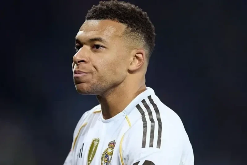 Mbappe Reala keçdikdən sonra PSJ Çempionlar Liqasında dominantlıq edir, Real isə uğursuzluqla üzləşir