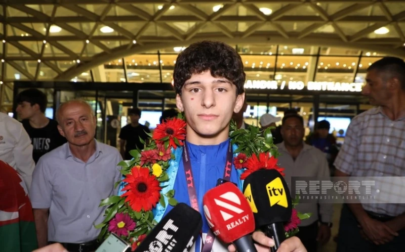 Ruslan Alizade Wins Gold Medal at U-17 European Wrestling Championship