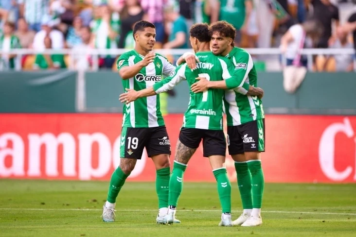 La Liqa: 34-cü turda Betis, Rayo Valyekano və Selta qələbə qazanıb - YENİLƏNİR