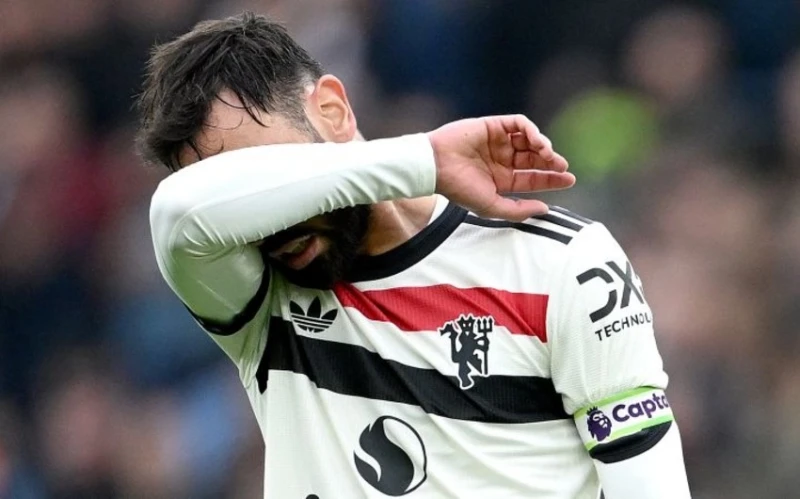 Mançester Yunaytedin futbolçusu 16 ildən sonra klub tarixində uğursuzluğu təkrarlayıb