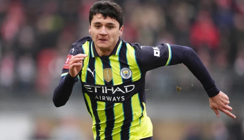 Абдукодир Хусанов признан лучшим игроком Манчестер Сити в марте
