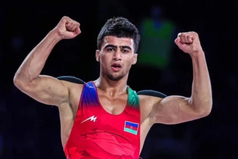 Hasret Caferov Dünya Şampiyonası Finalinde: Azerbaycanlı Güreşçi Zafer İçin!