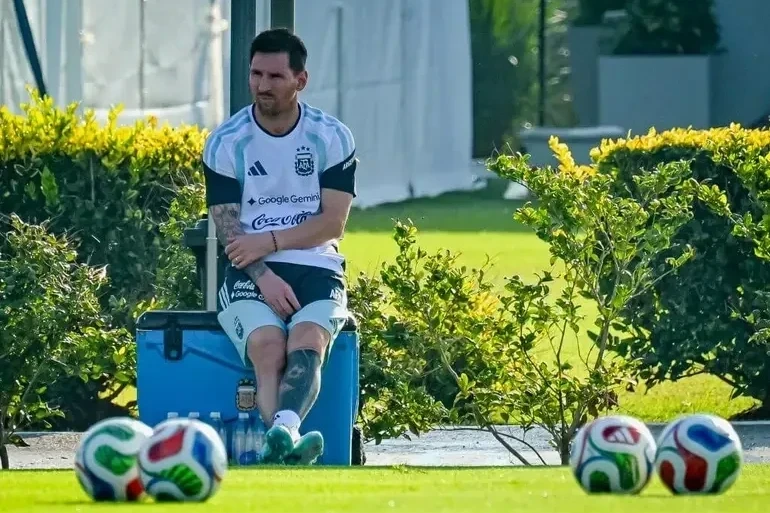 Argentina millisinin hazırlıq oyunları tənqidləri və Messinin gələcəyi sualı altında