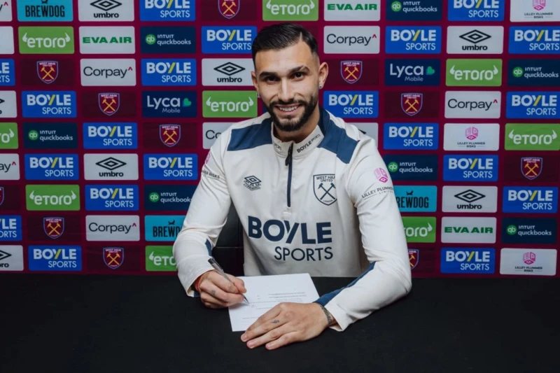 West Ham signed Valentin Castellanos from Lazio