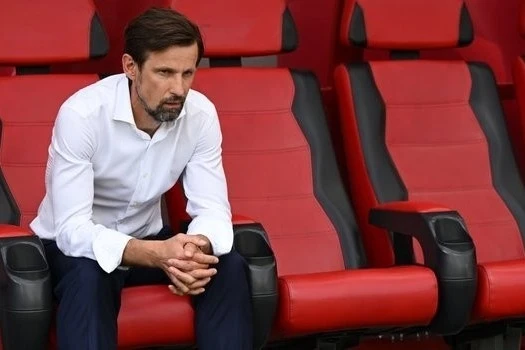 Zenitin baş məşqçisinin yeni biznesi