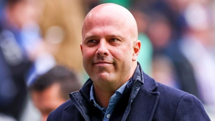 Arne Slot: Footballers play better as they spend more time together