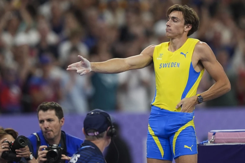 Armand Duplantis' Indoor World Record in Poland